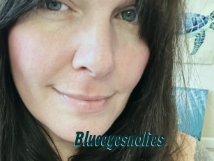 Blueeyesnolies