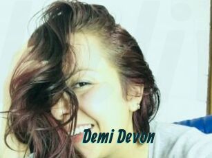 Demi_Devon