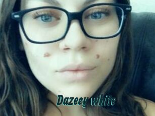 Dazeey_white