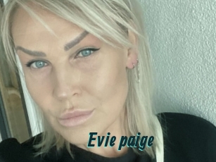 Evie_paige