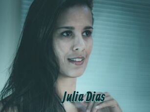 Julia_Dias