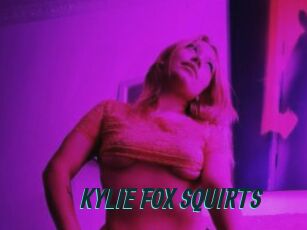 KYLIE_FOX_SQUIRTS