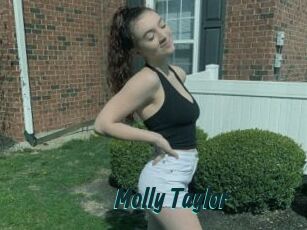 Molly_Taylor