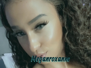 Meganroxanne