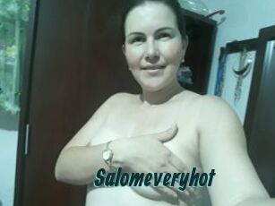 Salomeveryhot