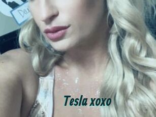 Tesla_xoxo