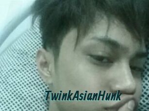 TwinkAsianHunk